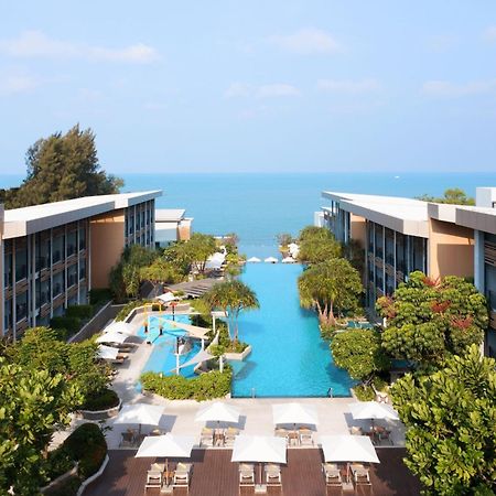 Renaissance Pattaya Resort & Spa Na Chom Thian Exterior photo