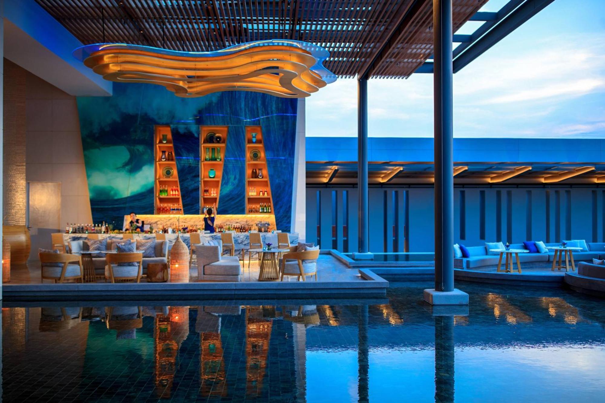 Renaissance Pattaya Resort & Spa Na Chom Thian Exterior photo