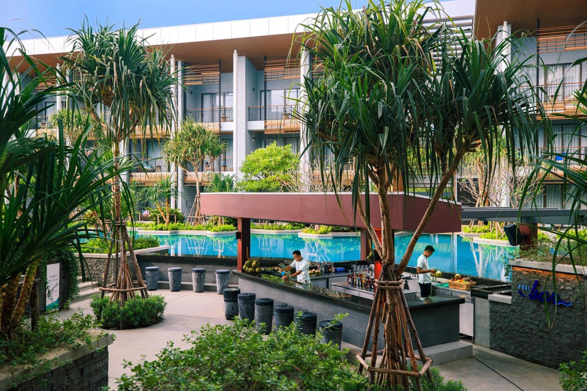 Renaissance Pattaya Resort & Spa Na Chom Thian Exterior photo